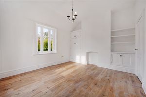 Photo 36- click for photo gallery